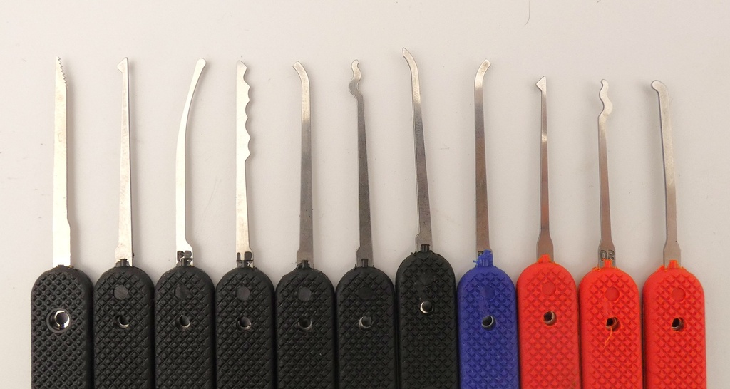 Peterson GSP-KPS Ken's Pick Set in a Leather Case